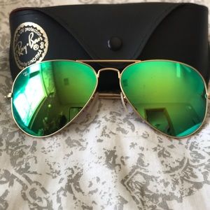 Ray Ban Green flash lens gold frame Aviators